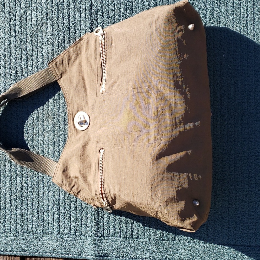 Baggallini bag